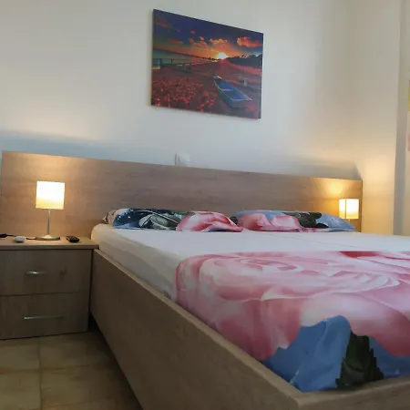 Family House Near The Drepano-nafplio Апартаменты