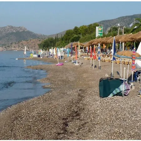 Family House Near The Drepano-nafplio Дрепанон